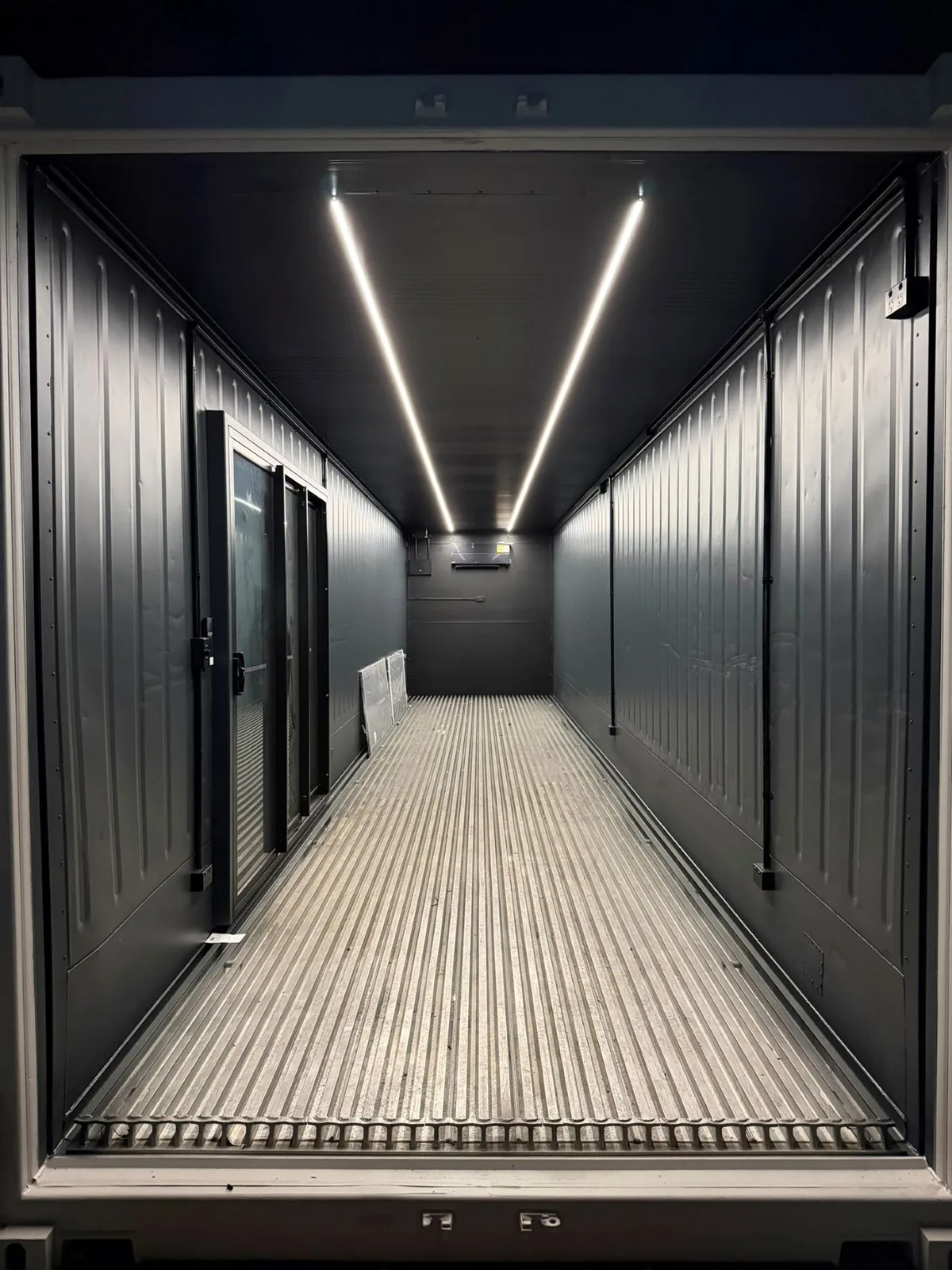 Commercial gym lighting fit-out